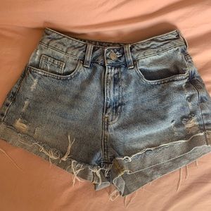 !CUTE! PacSun mom shorts!